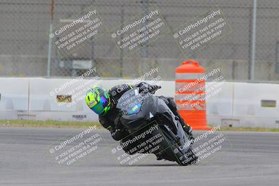 media/Oct-15-2022-Fastrack Riders (Sat) [[9a18b22502]]/Level2/Turn 9 1130am/